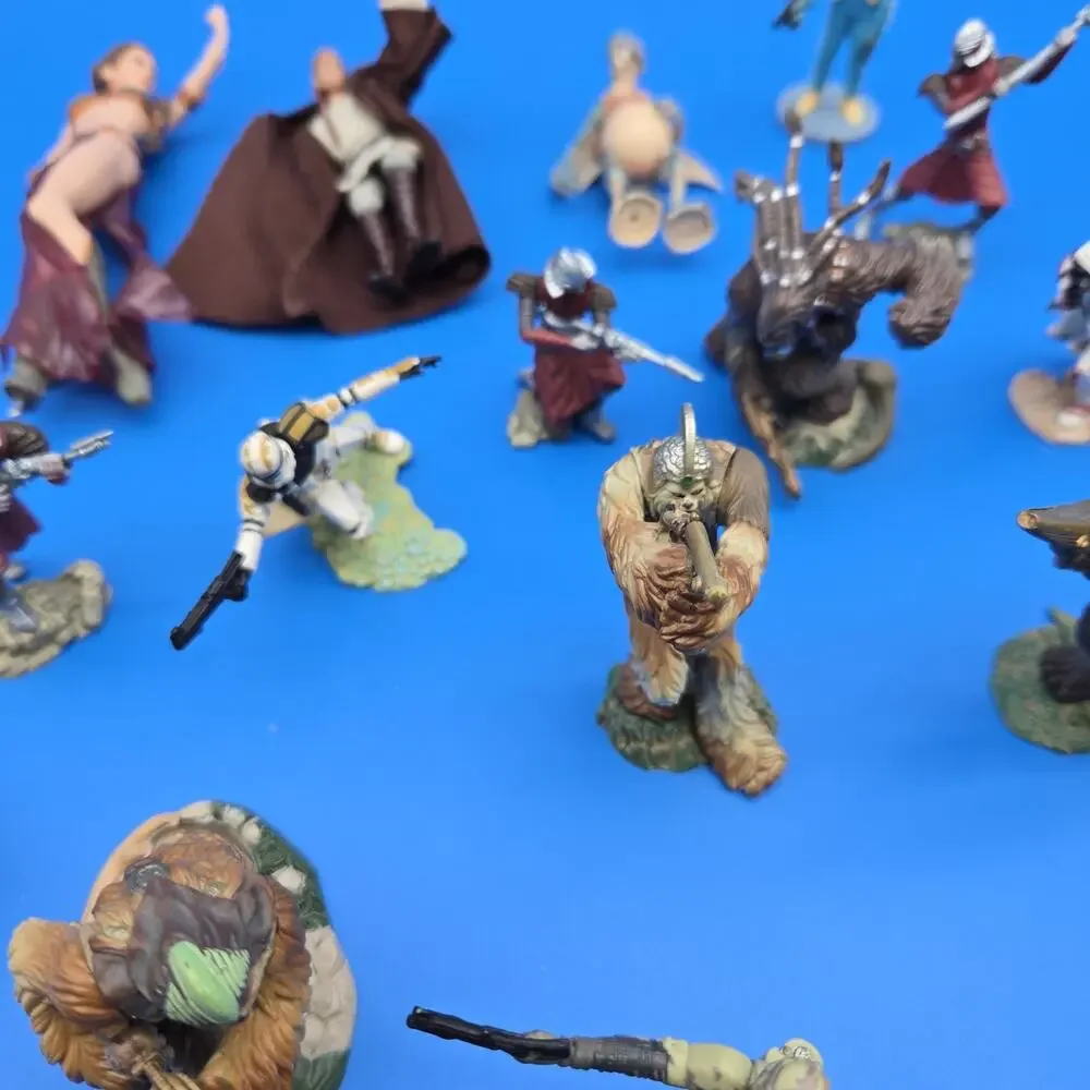 Star Wars Unleashed Figure Lot Mixed Clones Wookiees Battle Diorama Pieces